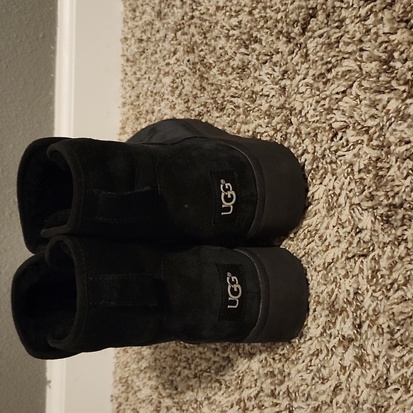 UGG Black Suede  Boots - Picture 4 of 4